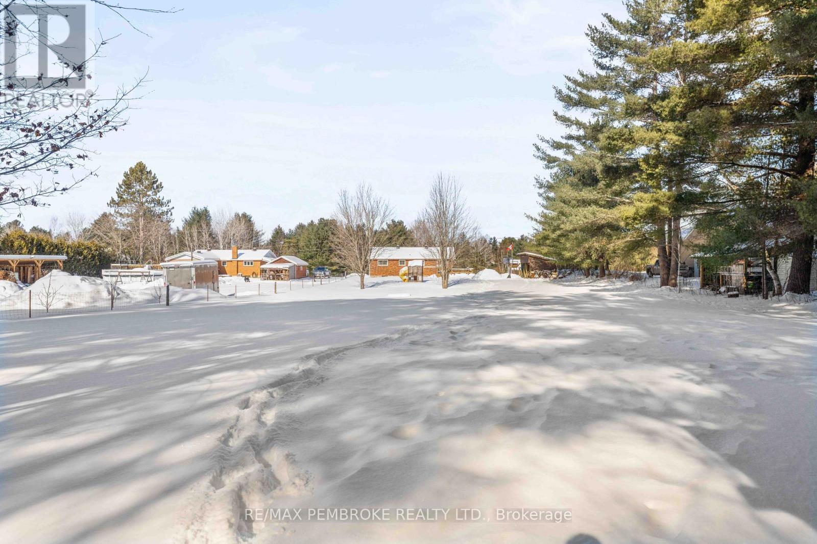 865 Black Bay Road, Petawawa, Ontario  K8H 2W8 - Photo 48 - X11973038